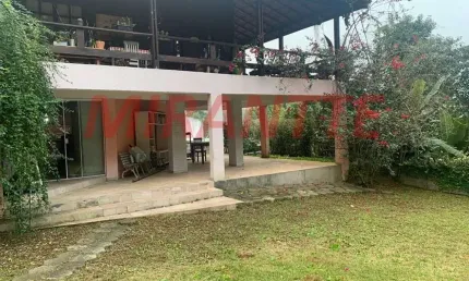 Casa terrea de 250m² com 3 quartos em serra da cantareira