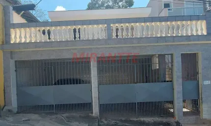 Casa terrea de 126m² com 2 quartos em Vila Irmaos Arnoni