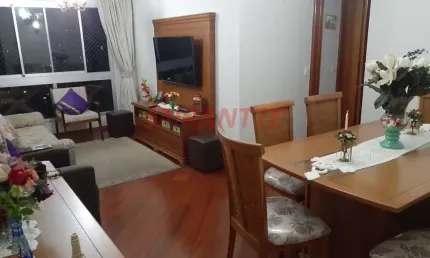Apartamento de 82m² com 4 quartos em Vila Nova Cachoeirinha