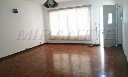 Casa com 3 quartos à venda na Rua Dona Martinha, Santa Teresinha, São Paulo