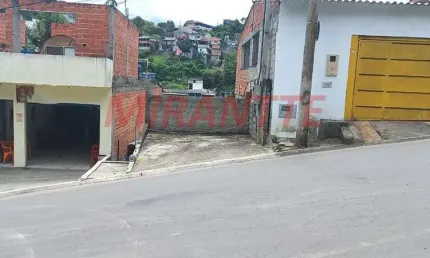 Casa terrea de 48m² com 1 quartos em Centro - Mairiporã