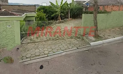 Casa terrea de 90m² com 3 quartos em vila continental