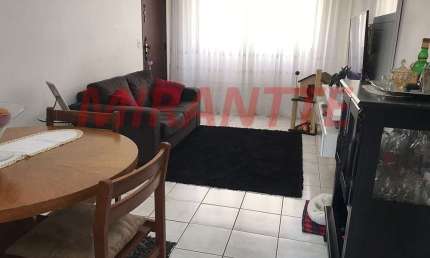 Apartamento de 63m² com 2 quartos em Santa Teresinha