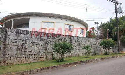 Sobrado de 700m² com 5 quartos em Santa Inês(caieiras)