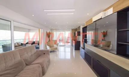Apartamento de 326.73m² com 4 quartos em Santa Teresinha