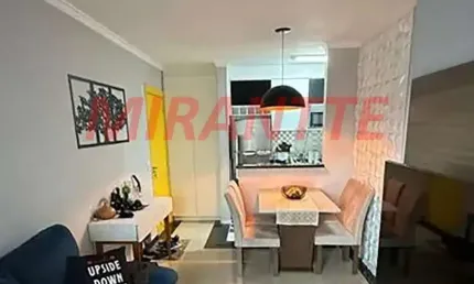 Apartamento de 55m² com 2 quartos em vila constança