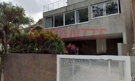 Sobrado de 456m² com 4 quartos em Parque Dos Principes