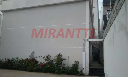 Cond. fechado de 58m² com 2 quartos em Vila Gustavo
