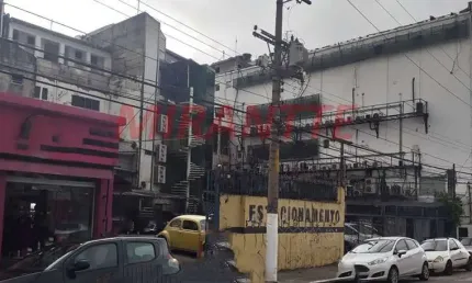 Casa comercial à venda na Avenida Parada Pinto, Imirim, São Paulo