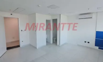 Casa comercial à venda na Rua Ezequiel Freire, Santana, São Paulo