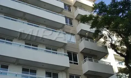 Casa comercial à venda na Rua Maria Curupaiti, Santana, São Paulo