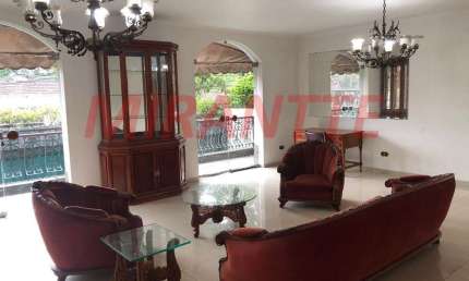 Sobrado de 328m² com 4 quartos em Palmas Do Tremembé