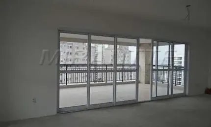Apartamento de 264m² com 4 quartos em santa terezinha