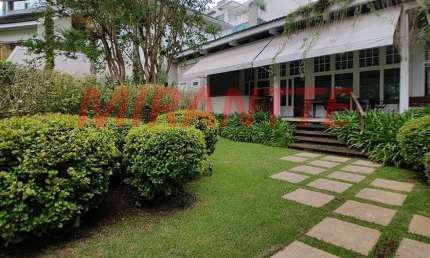 Cond. fechado de 350m² com 3 quartos em Jardim França