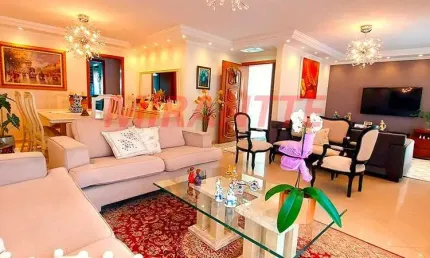 Sobrado de 318m² com 4 quartos em jardim virginia bianca