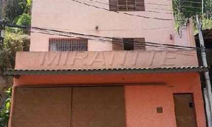 Sobrado com 3 quartos em Jardim Samambaia - Mairiporã