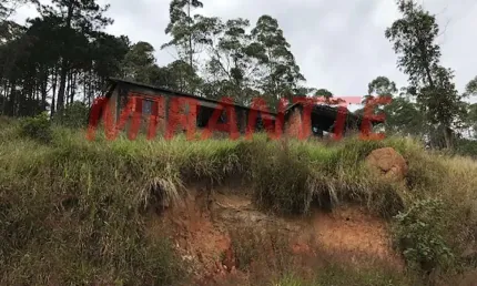 Terreno de 440m² com 4 quartos em Serra da Cantareira