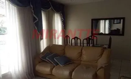 Sobrado de 180m² com 3 quartos em Parque Casa De Pedra