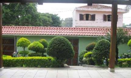 Casa terrea de 300m² com 3 quartos em Horto Florestal