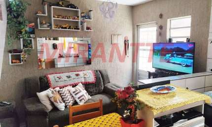 Sobrado de 100m² com 4 quartos em Jardim Ataliba Leonel