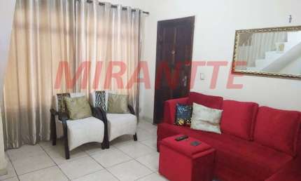 Sobrado de 103m² com 2 quartos em Jardim Vila Galvão