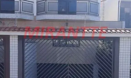 Sobrado de 280m² com 5 quartos em Vila Santa Teresinha