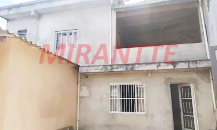 Sobrado de 110m² com 2 quartos em Jardim Filhos Da Terra