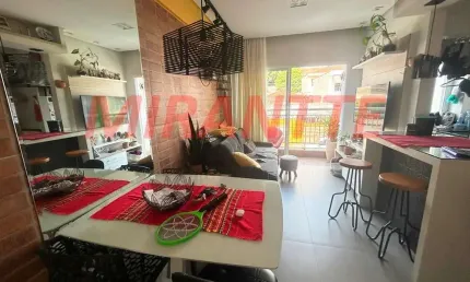 Apartamento de 47m² com 2 quartos em Vila Dom Pedro II