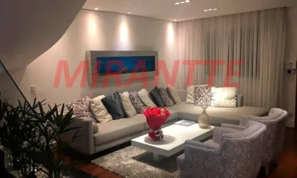 Sobrado de 265m² com 4 quartos em Jardim Virginia Bianca