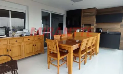 Apartamento de 95m² com 3 quartos em Santa Teresinha