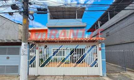 Sobrado de 1.05m² com 3 quartos em Jardim Brasil (Zona Norte)
