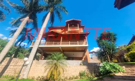 Sobrado de 427.81m² com 4 quartos em Serra da Cantareira