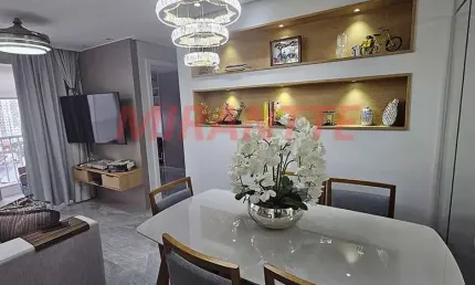 Apartamento de 53m² com 2 quartos em Parque Vitoria