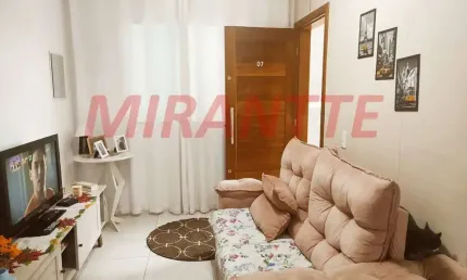 Cond. fechado de 38m² com 2 quartos em Vila Nova Mazzei
