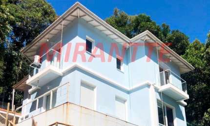 Cond. fechado de 210.31m² com 4 quartos em Caraguata