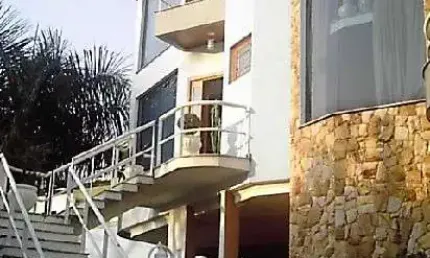 Sobrado de 400m² com 4 quartos em jardim virginia bianca