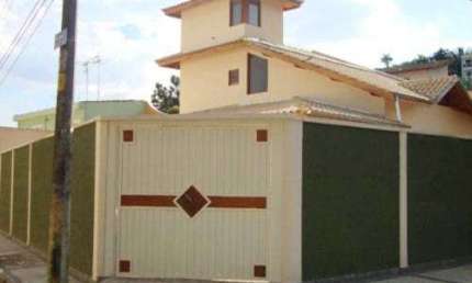 Casa com 3 quartos à venda na Rua Antônio Tornelli, Tremembé, São Paulo