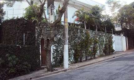 Sobrado de 1000m² com 4 quartos em Jardim São Bento