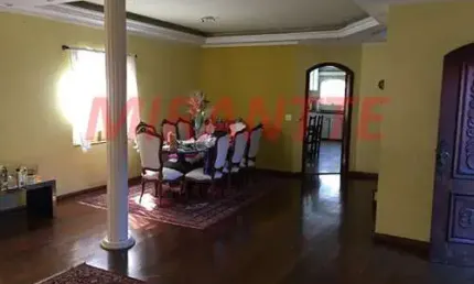 Sobrado de 300m² com 4 quartos em Palmas Do Tremembé