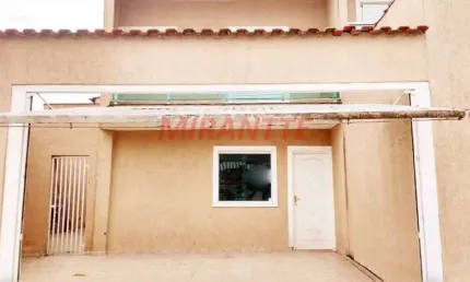 Casa com 3 quartos à venda na Rua Célia Sobral, Itaquera, São Paulo