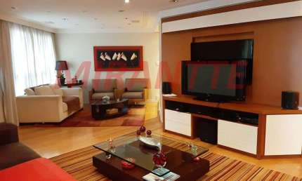 Apartamento de 270m² com 4 quartos em Santa Terezinha