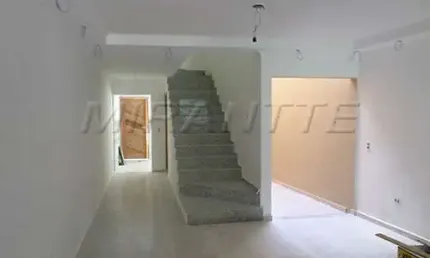 Casa com 3 quartos à venda na Avenida Vicente José de Carvalho, Horto Florestal, São Paulo
