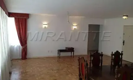 Apartamento de 178m² com 3 quartos em Jardim America
