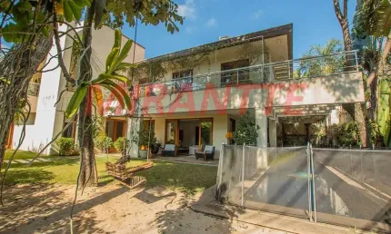Cond. fechado de 778m² com 4 quartos em Cidade Jardim