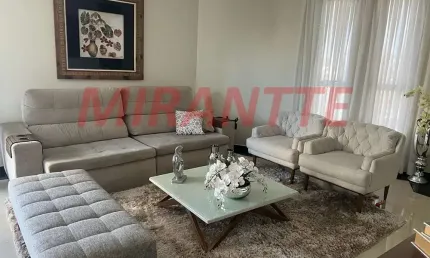 Apartamento de 160m² com 3 quartos em Santa Terezinha