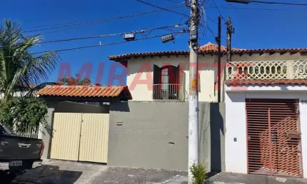 Sobrado de 178m² com 4 quartos em Parque Edu Chaves