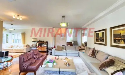 Cond. fechado de 352m² com 4 quartos em vila santos