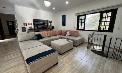 Cond. fechado de 155m² com 3 quartos em Serra Da Cantareira