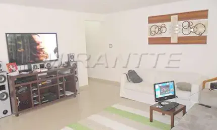 Sobrado de 250m² com 2 quartos em Vila Irmaos Arnoni