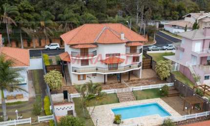 Sobrado de 502m² com 5 quartos em Loteamento Portal da Colina